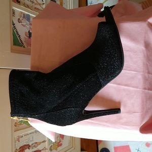 Guess sparkle toeless ankle boots Sz 8.5